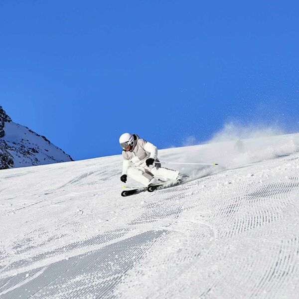 auf die Piste